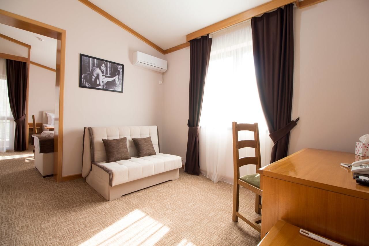 Отель Hotel Yugoslavia Никшич