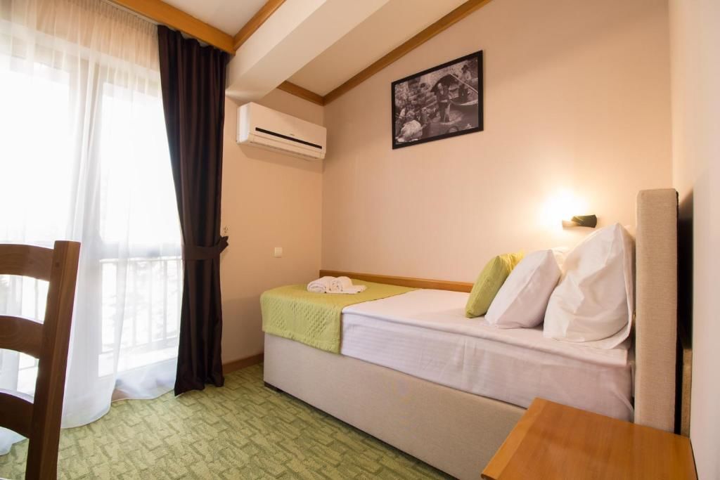 Отель Hotel Yugoslavia Никшич