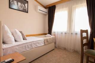 Отель Hotel Yugoslavia Никшич Стандартный одноместный номер-3